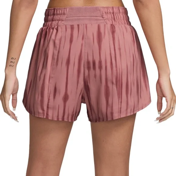 NWT Nike Women's One Dri-FIT High-Waisted 3" Brief-Lined Printed Shorts. - Picture 2 of 8
